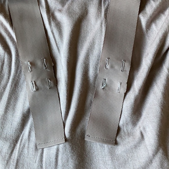 Bordeaux Los Angeles Women’s Ruffle Tank Top Size medium - Picture 3 of 6